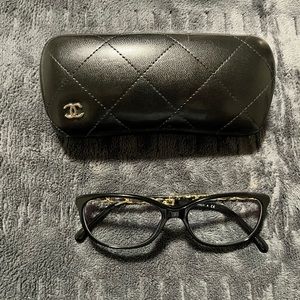 Chanel 3222-Q eyeglasses, black, gold chain detail. AUTHENTIC